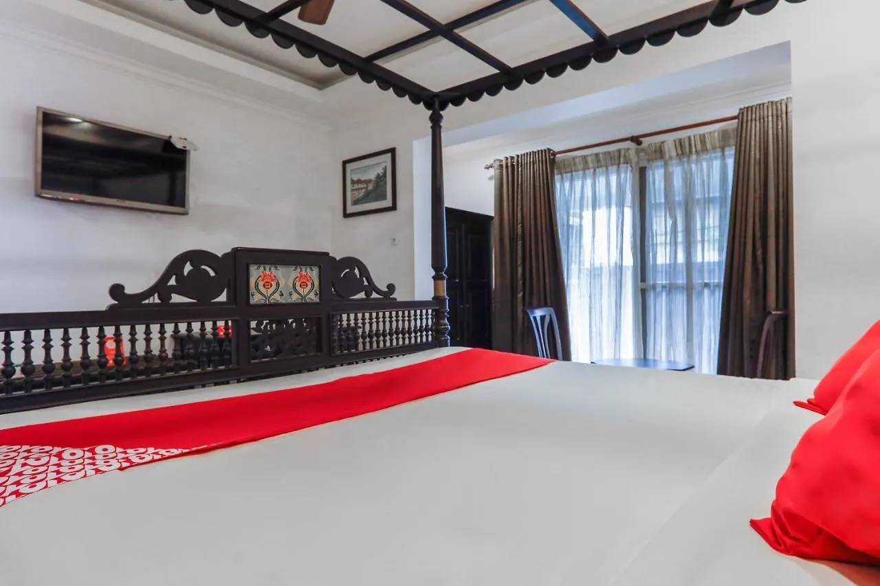 Anchor Inn Kochi Ινδία